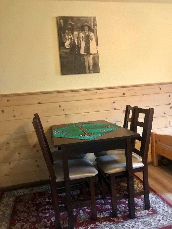 Pokoje Goscinne U Jaska Zab Exteriör bild